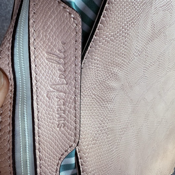 Pink Purse Simply Noelle Hobo Style - Picture 10 of 10